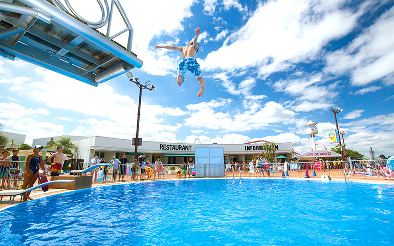 よみうりランドプール＋遊園地 8月15日日付指定大人2名