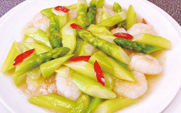 エビとアスパラの塩味炒め