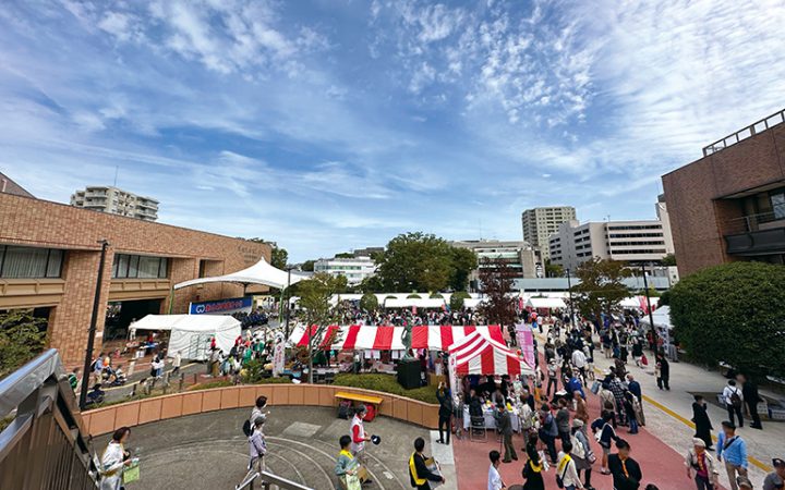 昨年のあさお区民まつりの様子