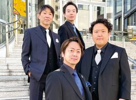 藤原歌劇団 Quattro Aria：（左上より時計回りに）笹岡慎一郎（テノール）、黄木透（テノール）、大塚雄太（バリトン）、竹内利樹（バリトン）