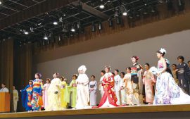 今回のテーマは結婚式の装い。幸せいっぱいの雰囲気に包まれていた